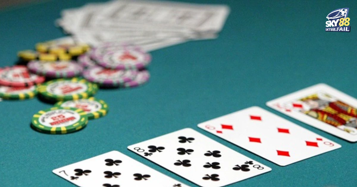 Một trong những điều đầu tiên mà người chơi cần làm đó là cách nhớ bài Tiến Lên